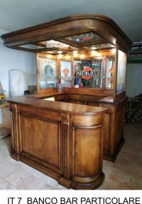  BANCO  LEGNI PREGIATI