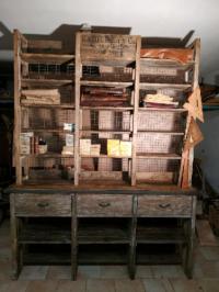 E61 arredi post industriali.jpg