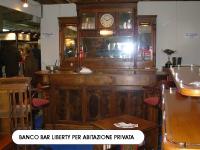 banco bar per abitazione privata.JPG