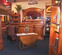 bar in castagno Francese